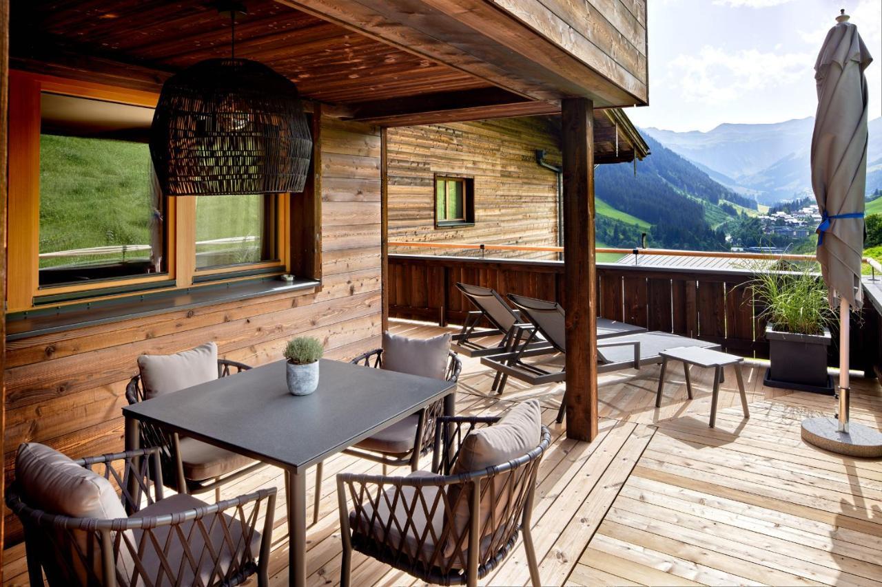 Mei.Berg Premium View Appartements Saalbach-Hinterglemm Exterior photo